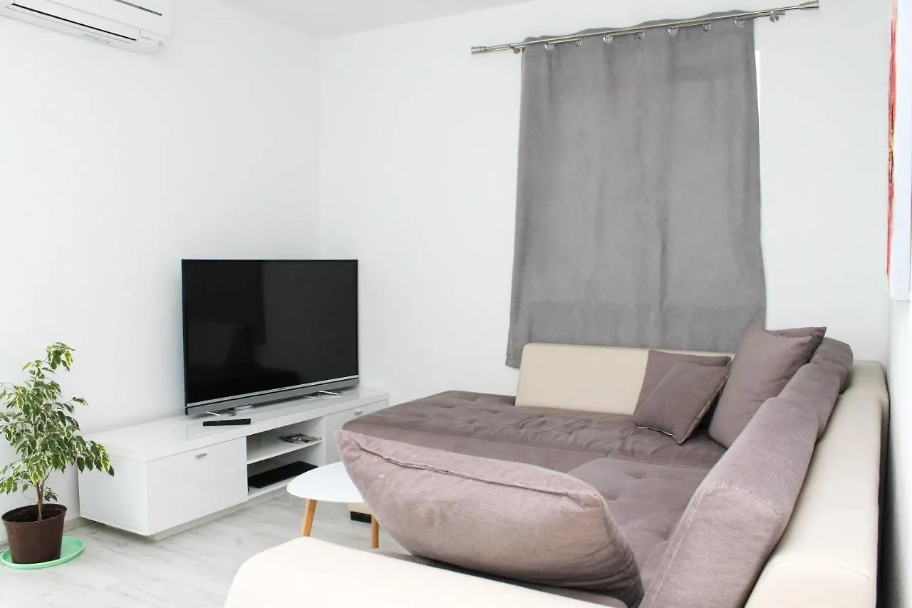 Radic Apartments Kastela Croatia
