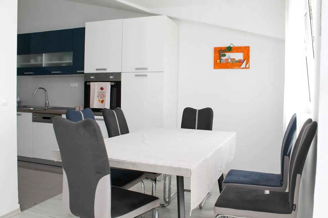 Radic Apartments Kastela 0*,  Croatia