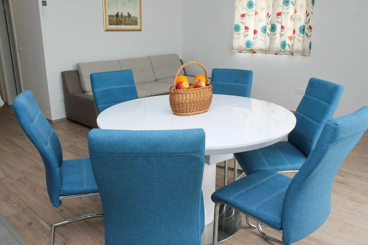 Radic Apartments Kastela